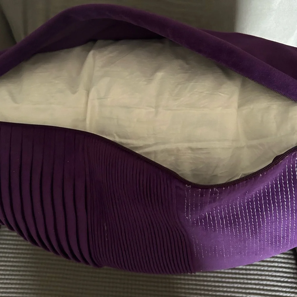 NWOT Down Feather Throw Pillow with Removable Cover - Picture 6 of 6